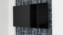 画像：シングルルーム壁掛けテレビ