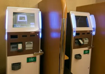 画像：自動精算機