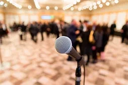 画像：会議・WEB会議