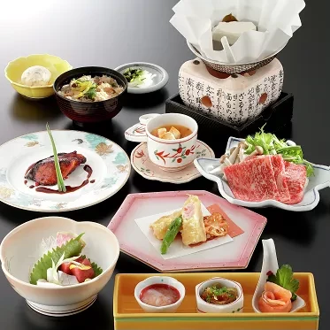 銀座八丁　季節の会席料理