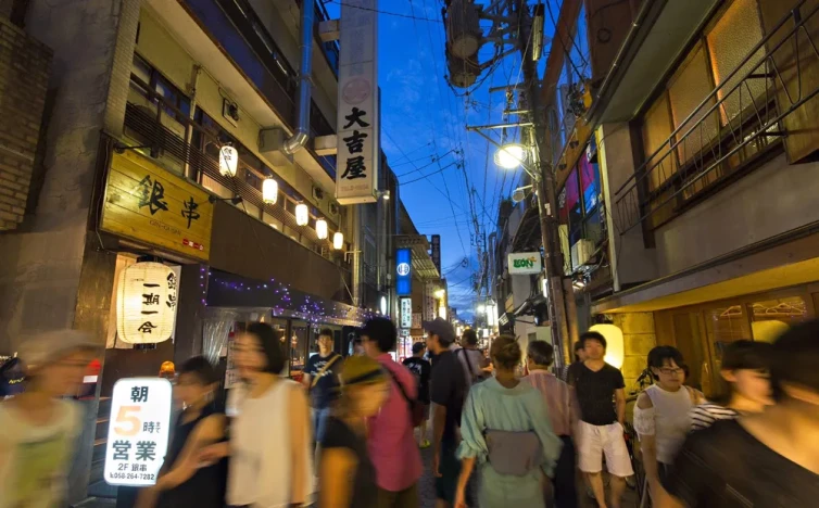 画像：市内屈指の繁華街　タマミヤ