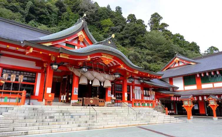 写真：太鼓谷稲成神社の外観