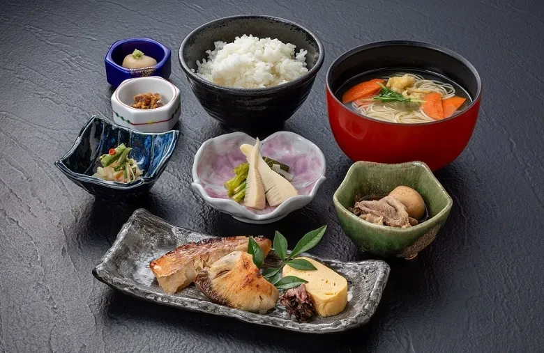 写真：和朝食